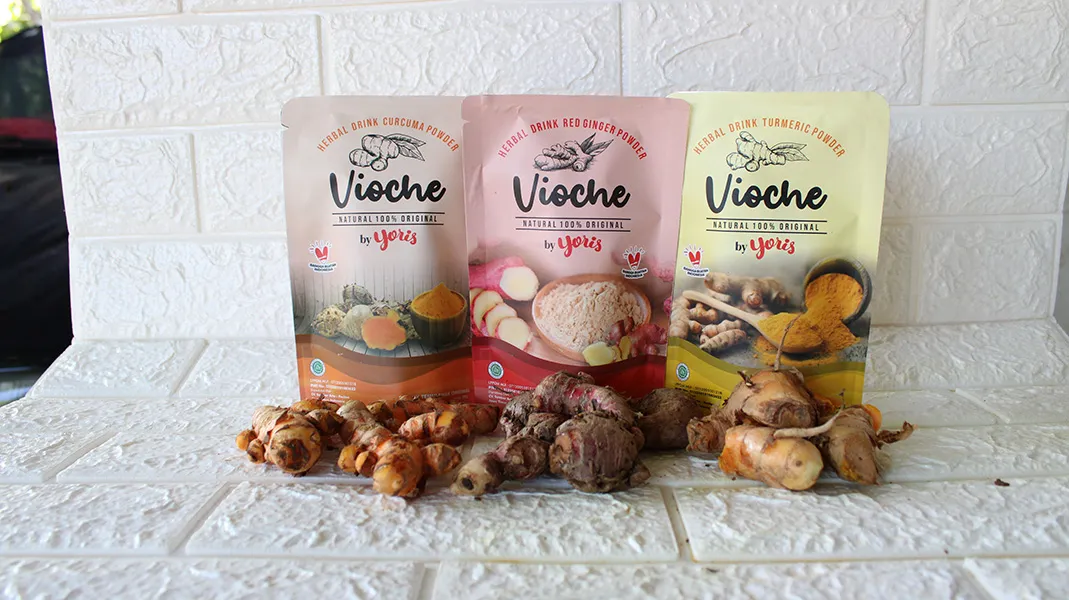 Yoris, Minuman Herbal Pacitan